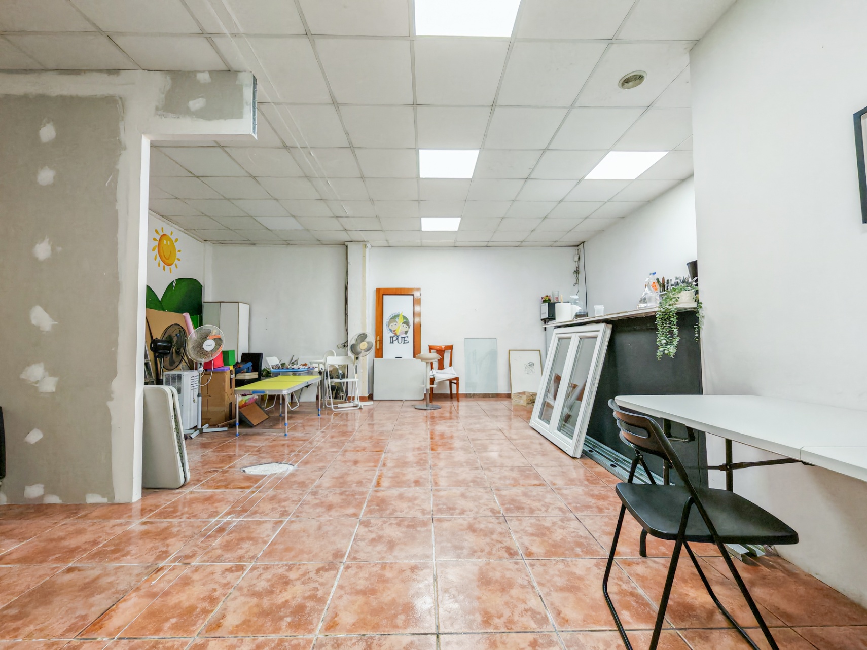 Local comercial con posibilidad de vivienda
