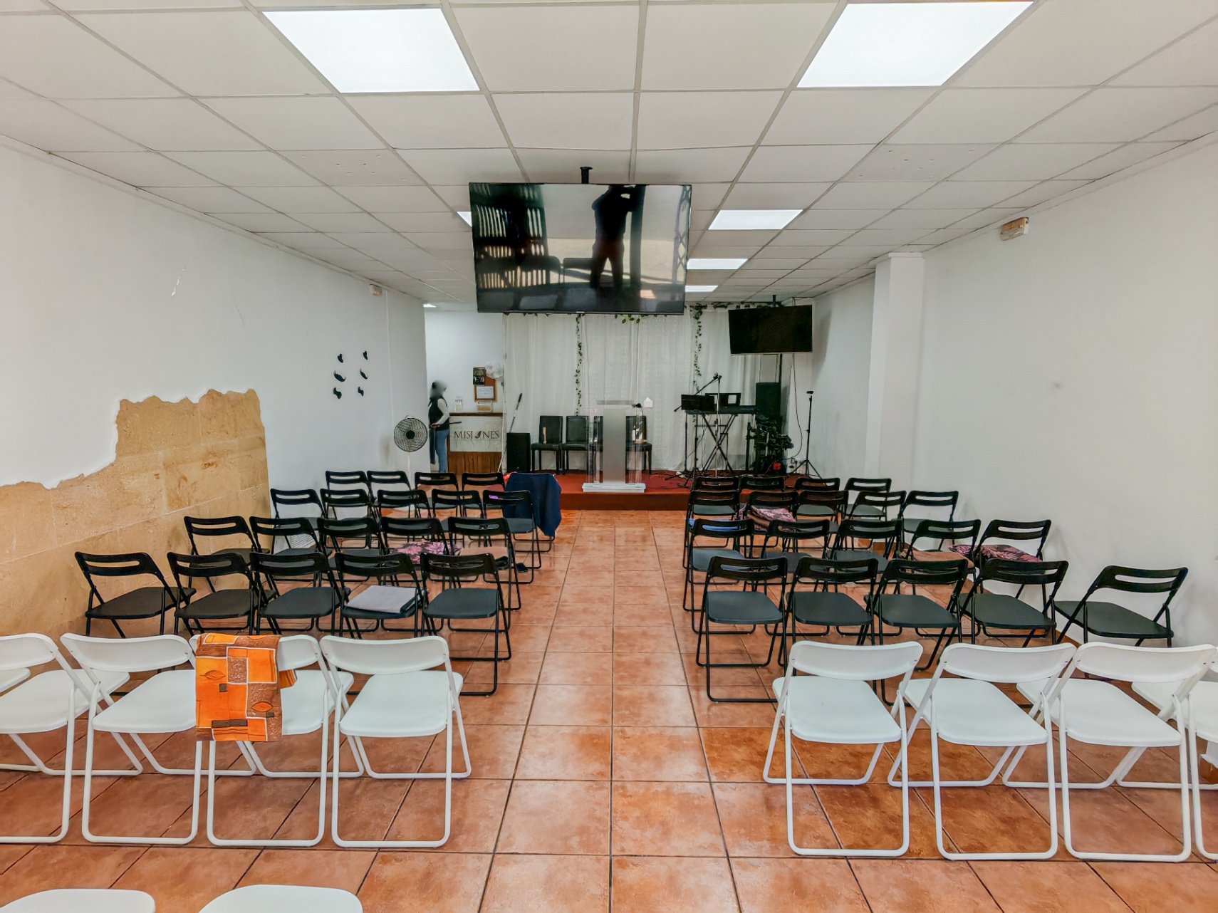 Local comercial con posibilidad de vivienda