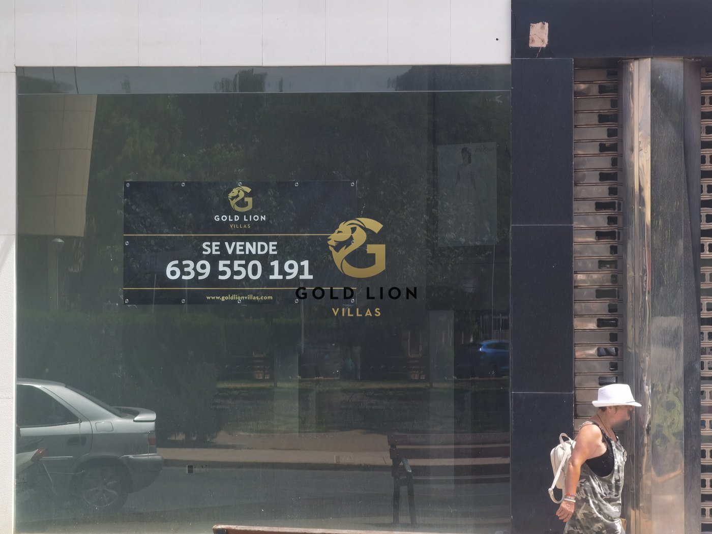 Commercial premises potentially well located in Venta, Denia