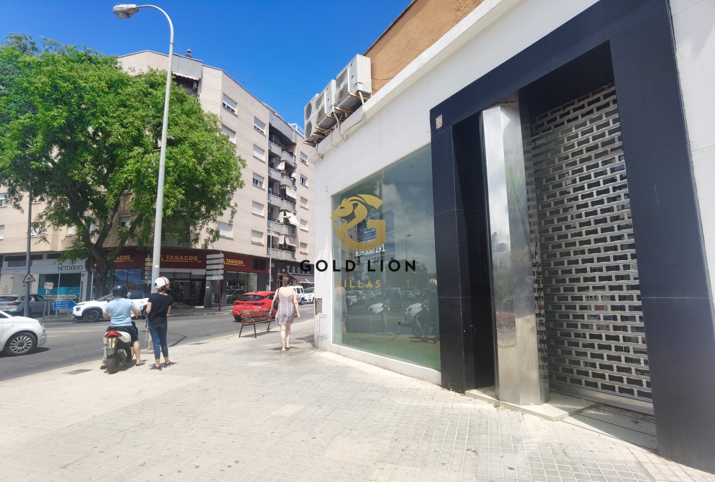 Commercial premises potentially well located in Venta, Denia