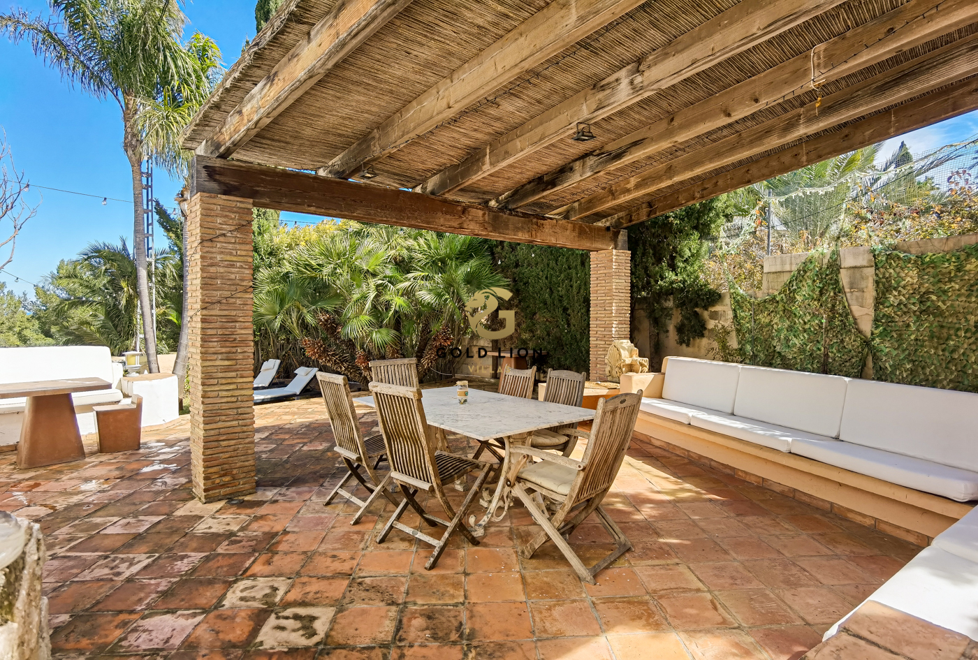 Villa a la venta en la zona de la Playa Marineta Cassiana, Denia